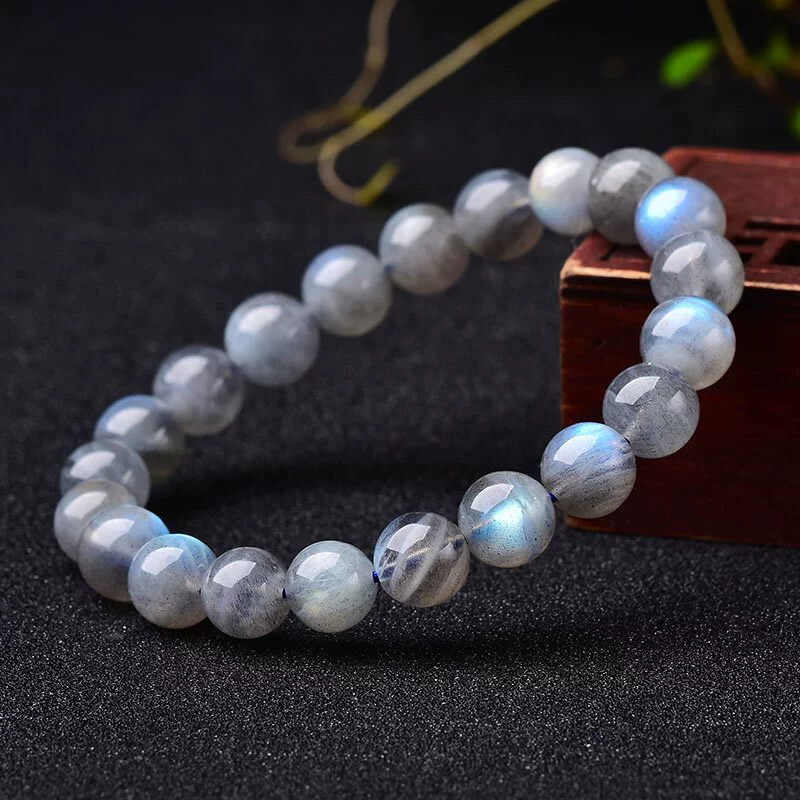 Kalyana Aura Natural Gray Moonstone Single Loop Bracelet