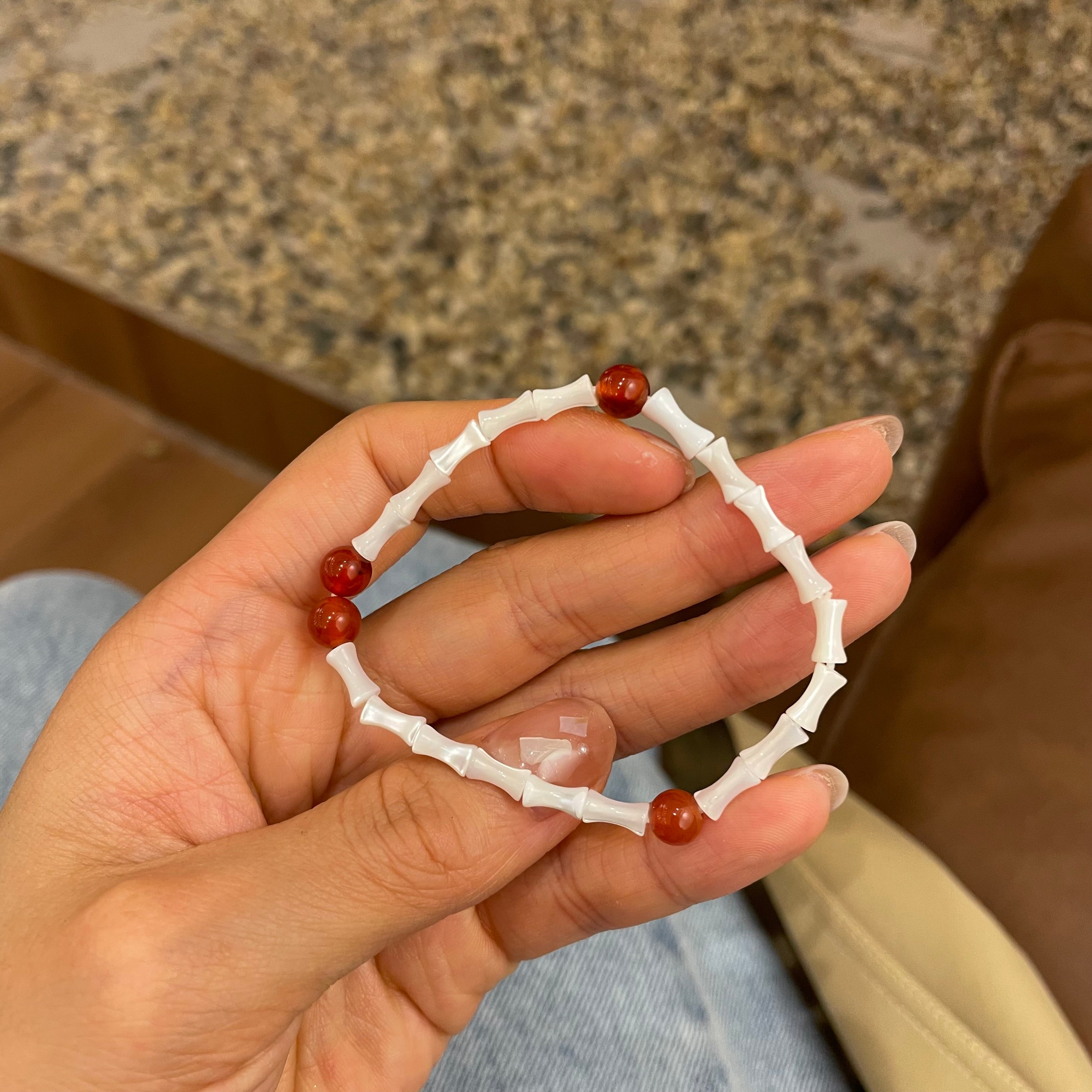 Kalyana Aura Natural Red Agate Bamboo-Shaped Shell Bracelet