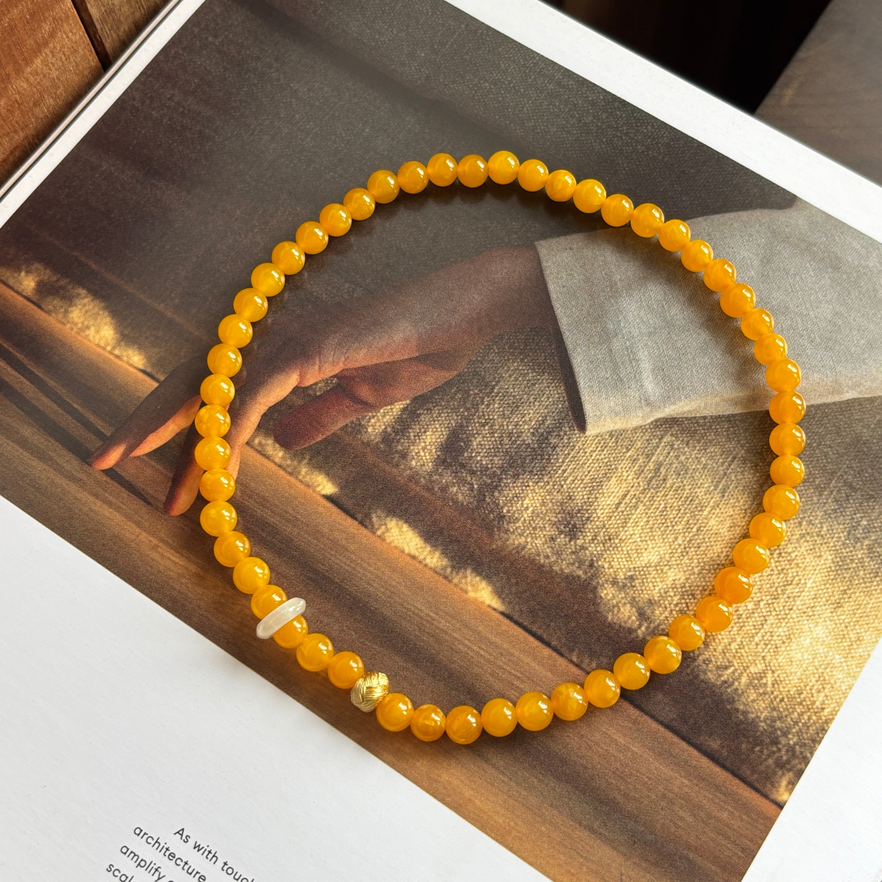 Kalyana Aura Natural Citrine and Bashan Jade Elastic Double-loop Bracelet