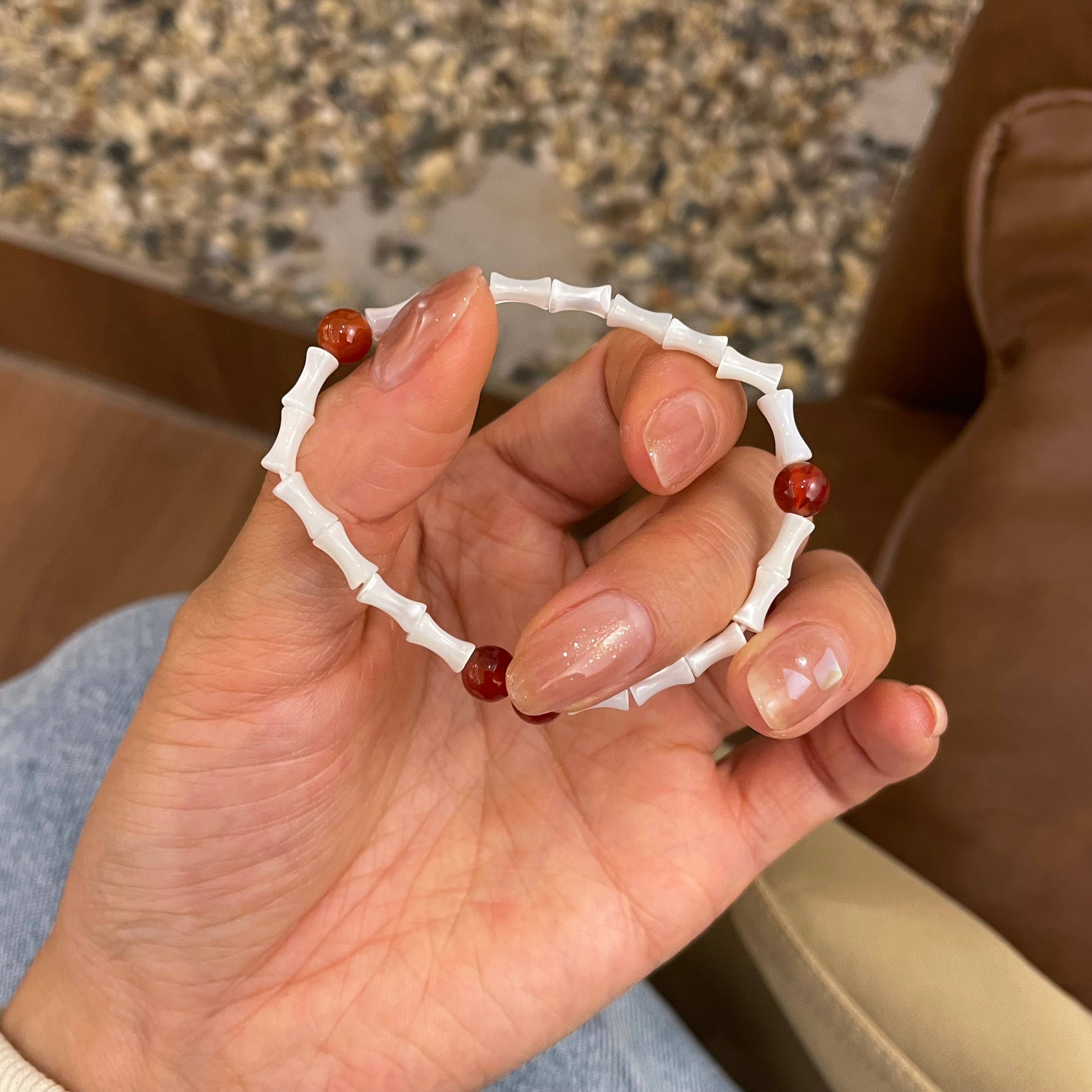 Kalyana Aura Natural Red Agate Bamboo-Shaped Shell Bracelet