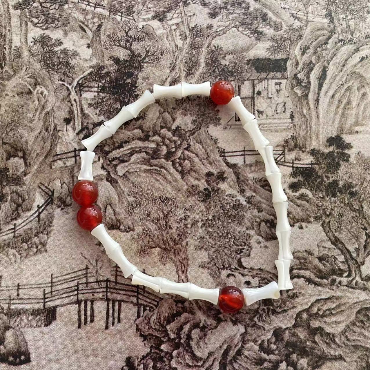 Kalyana Aura Natural Red Agate Bamboo-Shaped Shell Bracelet