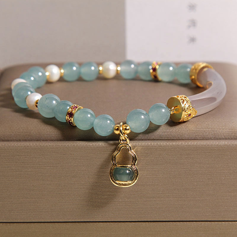 Kalyana Aura Blue Water Jade Gourd Pendant Bracelet