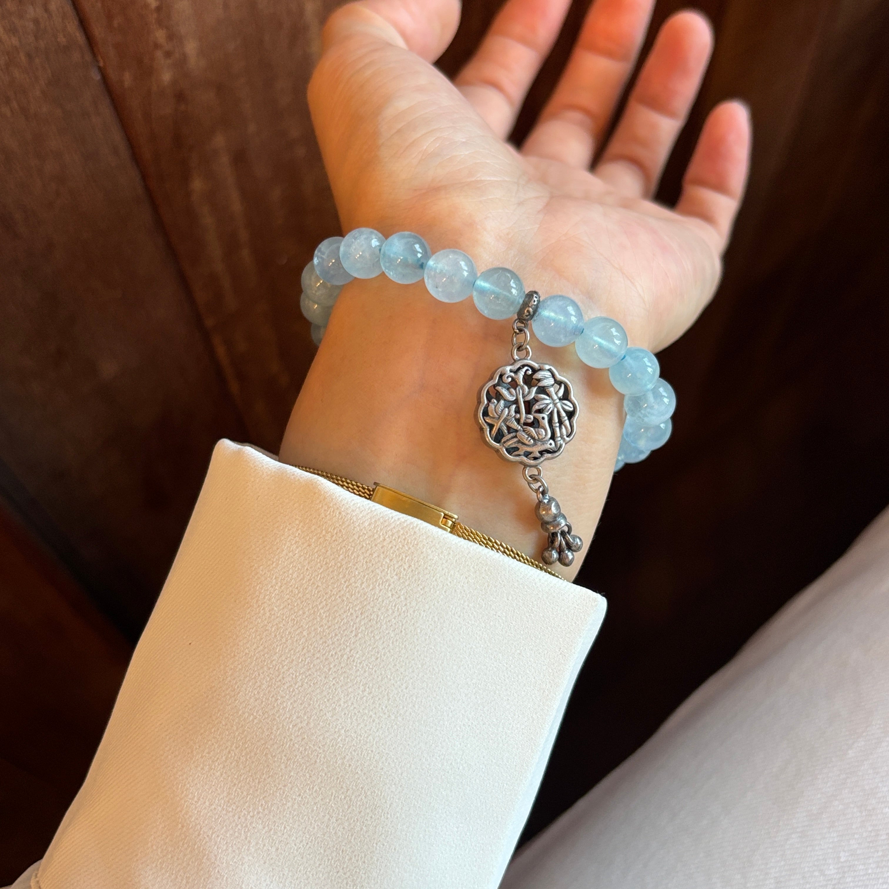 Kalyana Aura Natural Blue Crystal Handmade Beaded Bracelet