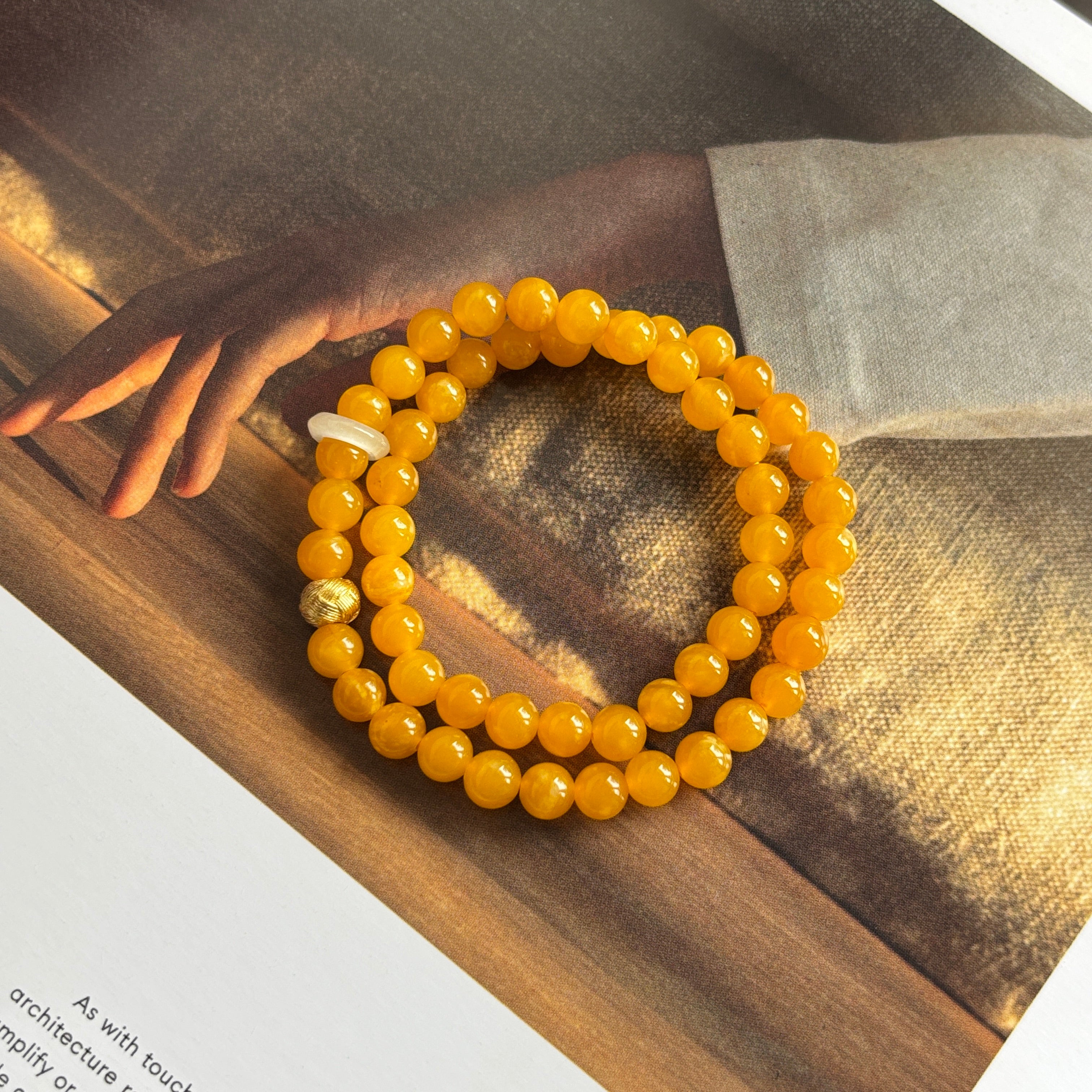 Kalyana Aura Natural Citrine and Bashan Jade Elastic Double-loop Bracelet