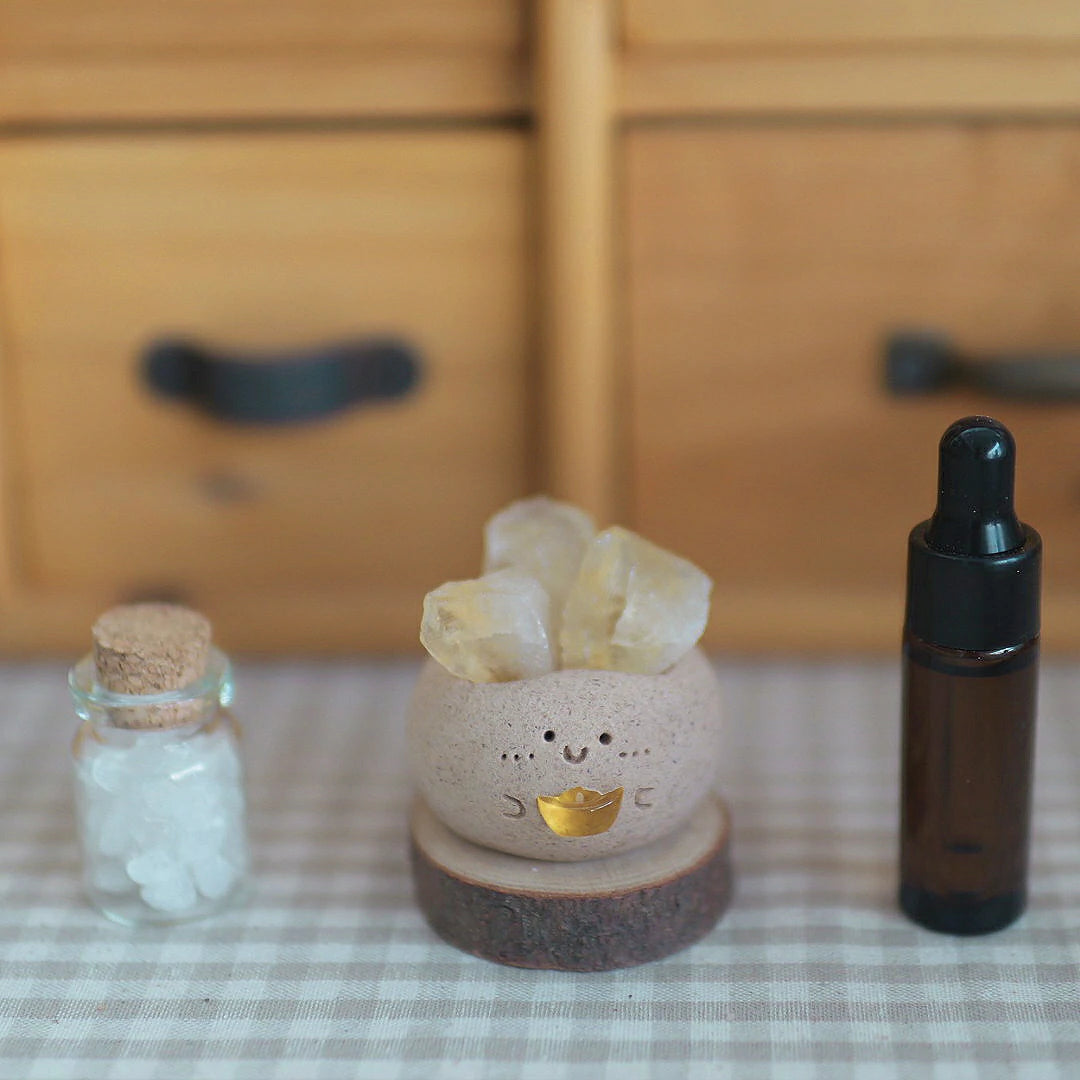 Kalyana Aura Handmade Miniature Crystal Ornament Healing Ornament Scented Crystal Gift